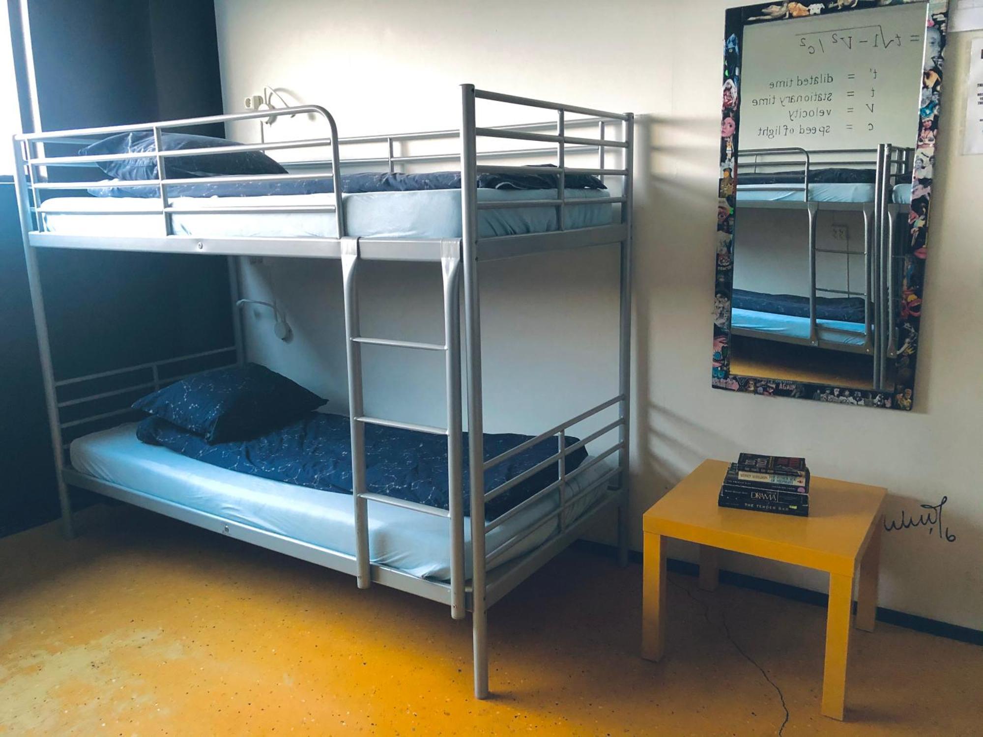 The Freezer Hostel & Culture Center Hellissandur Phòng bức ảnh
